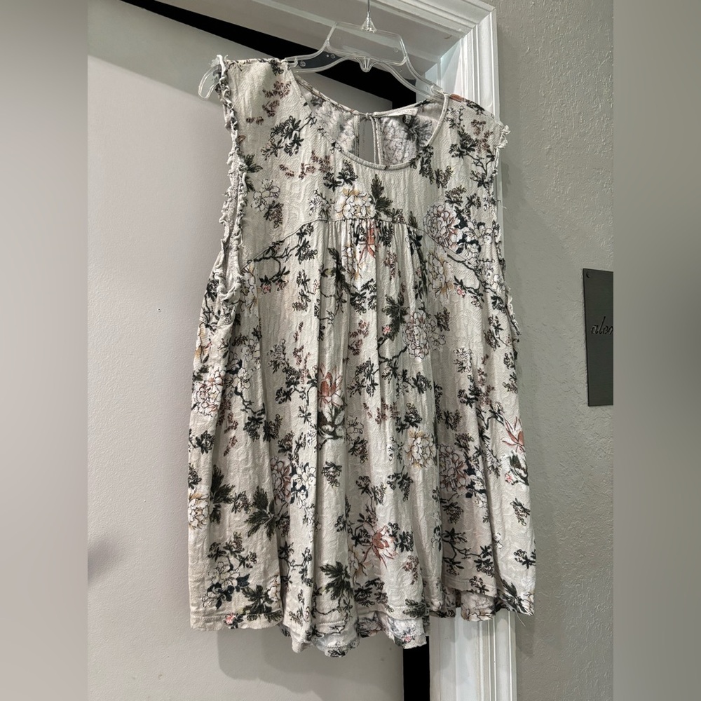 Lucky Brand - XL, 1X Baby Doll Tiered Style Floral Sleeveless Top With Tie Back